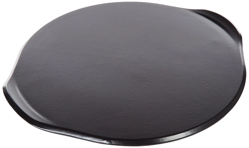 Weber Pizza Stone 46.4 cm - Extra-Large Surface Area for Family Pizzas, Even Heat Distribution and Easy Cleaning – Black (8830)