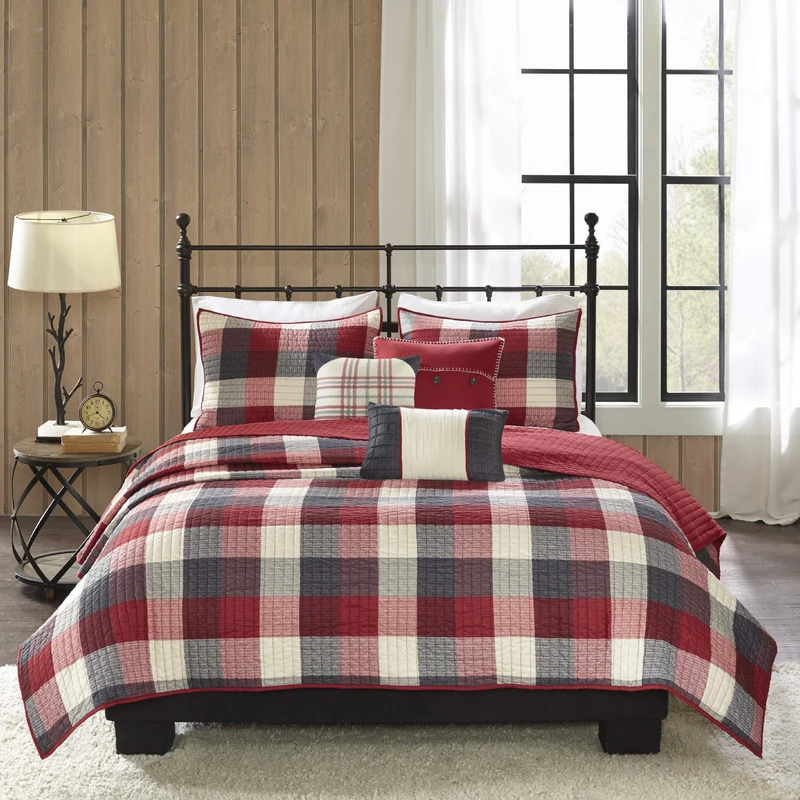 Madison Park All Season, Breathable Coverlet Bedspread Bedding Set, Matching Shams, Polyester, Red, King/Cal King(104"x92")