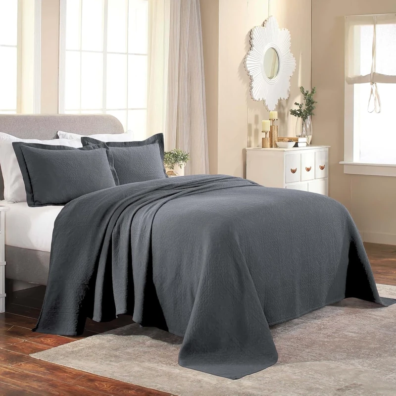 Superior Cotton Fleur De Lis Bedspread Set, Warm Blankets, All-Season Bedding, Bedroom Decor, Decorative Boho Medallion Coverlet, Includes 1 Bedspread, 2 Pillow Shams, Queen, Grey