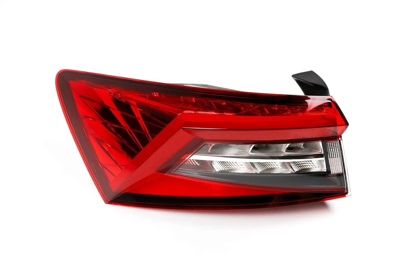 VALEO halogen technology automotive rearlamp, 47143 for vehicle models, SKODA Kodiaq (2016 > )