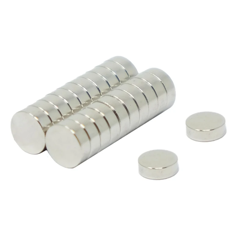 N42 Neodymium Magnet for Arts, Crafts, Model Making, DIY, Hobbies, Office, and Home - 6mm dia x 2mm thick - 0.73kg Pull - Pack of 500