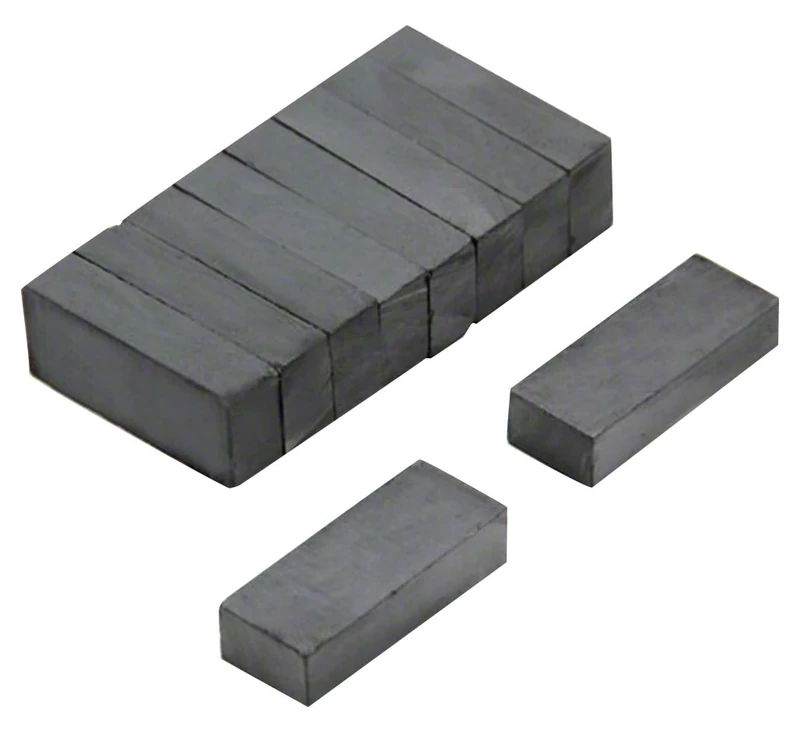 Magnet Expert® 25 x 10 x 6mm thick Y30BH Ferrite Magnet - 0.8kg Pull ( Pack of 200 )