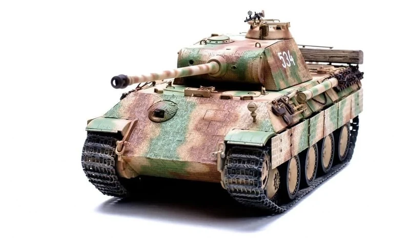 Meng Plastic model kit of a German WWII armoured combat vehicle.