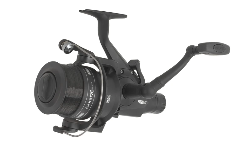 Mitchell Avocet Black Edition Carp Fishing Reel | Specimen Freshwater Coarse Fishing Spinning Reel | for River & Lake Fishing | Pre-Spooled with Line | 5.1:1 Gear Ratio | 5500