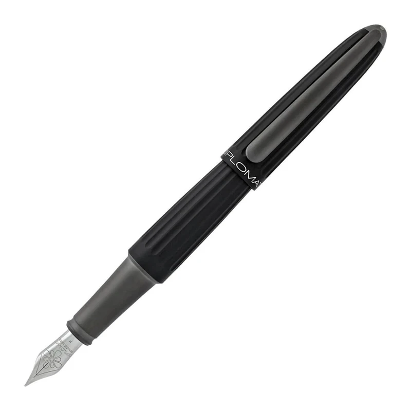 Diplomat D40301021 Aero Fountain Pen with Steel Extra Fine Nib - Black