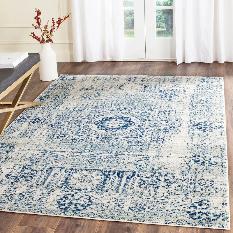 Safavieh Transitional Indoor Woven Rectangle Area Rug, Evoke Collection, EVK260, in Ivory / Blue, 155 X 229 cm for Living Room, Bedroom or Any Indoor Space