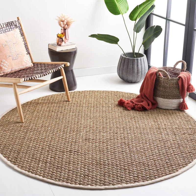 SAFAVIEH Natural Fiber Rug for Living Room, Dining Room, Bedroom - Natural Fiber Collection, Short Pile, in Natural and Brown, 91 X 91 cm
