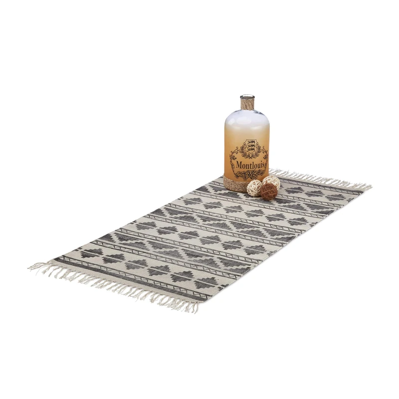 Relaxdays Patterned Carpet Runner for Hallway, Entrance or Living Room, 70x140 cm with Fringes, Black