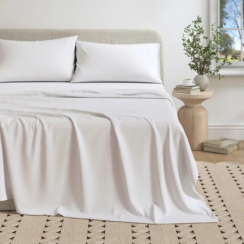 Great Bay Home Cotton Jersey Knit California King Sheet Set - Ultra-Soft, Stretchy, Heathered Melange Bed Sheets - Cozy, Soft T-Shirt Sheet & Pillowcase Set (Winter White)