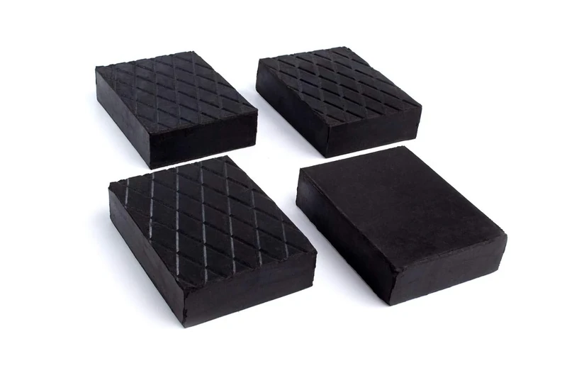 Kora Set of 4 Rubber Blocks 120 x 80 x 60 mm Black