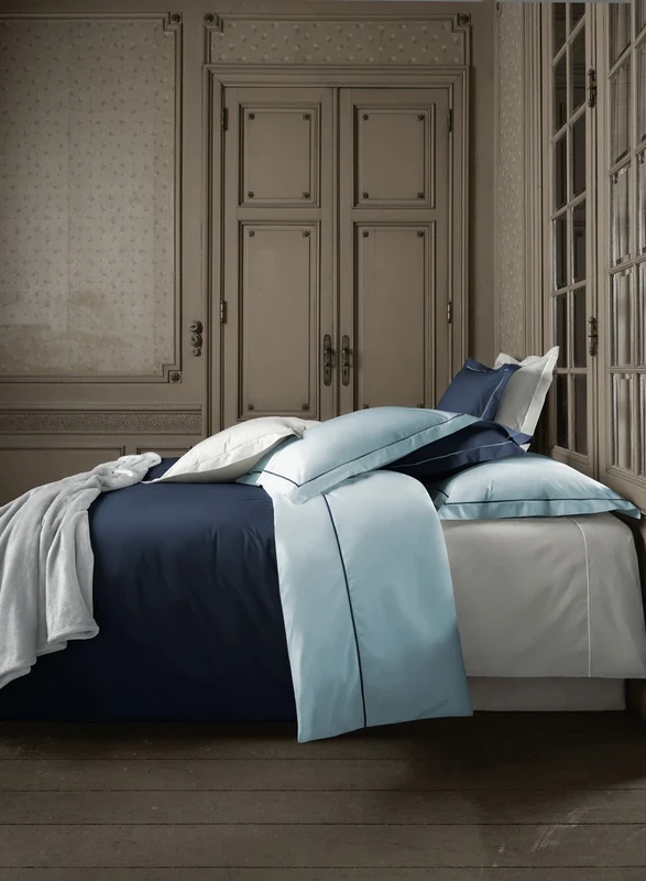De Witte Lietaer Bumblebee Luxury Percale Duvet Cover Set + Pillow Cases, Cotton, Ice Blue/Navy Ink, 260 x 240 cm