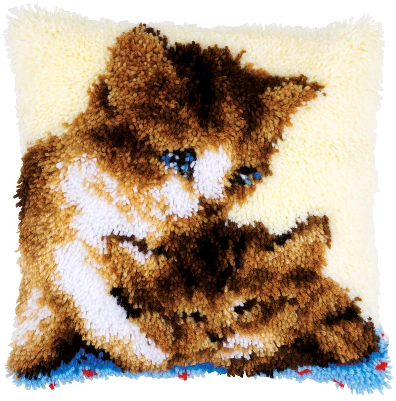 Vervaco Latch Hook Cushion Twin Cats Latch Hook, Cotton, multicoloured, 40 x 40 x 0.3 cm