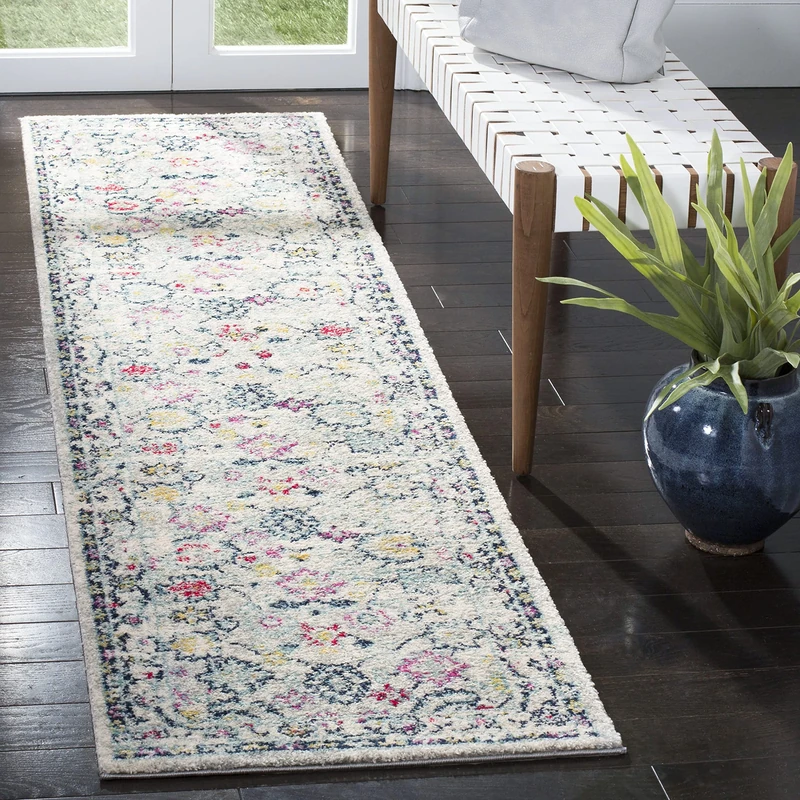 Safavieh Modern Chic Indoor Woven Runner Area Rug, Madison Collection, MAD923, in Light Grey / Fuchsia, 61 X 244 cm for Living Room, Bedroom or Any Indoor Space