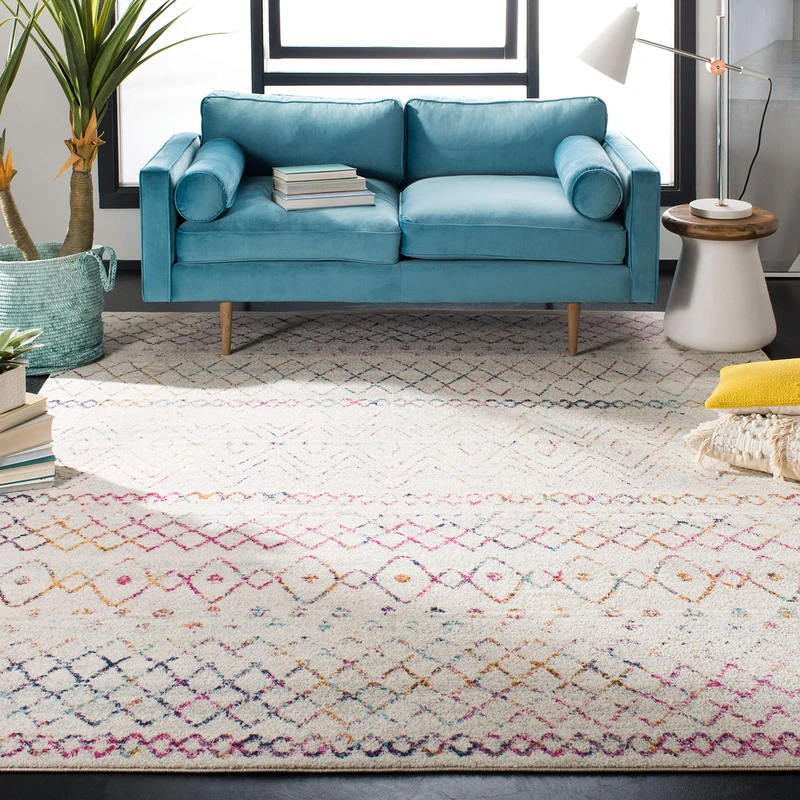 Safavieh Boho Rug for Living Room, Dining Room, Bedroom - Madison Collection, Short Pile, in Ivory and Fuchsia, 200 x 200 cm