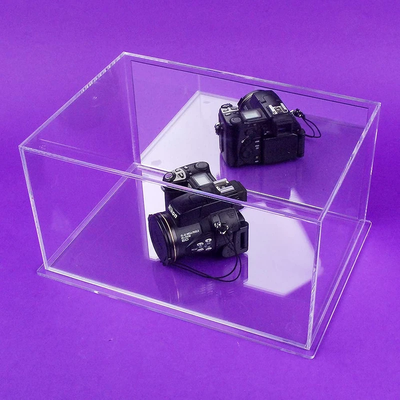 Faberplast FB689 Display Case - Image 1