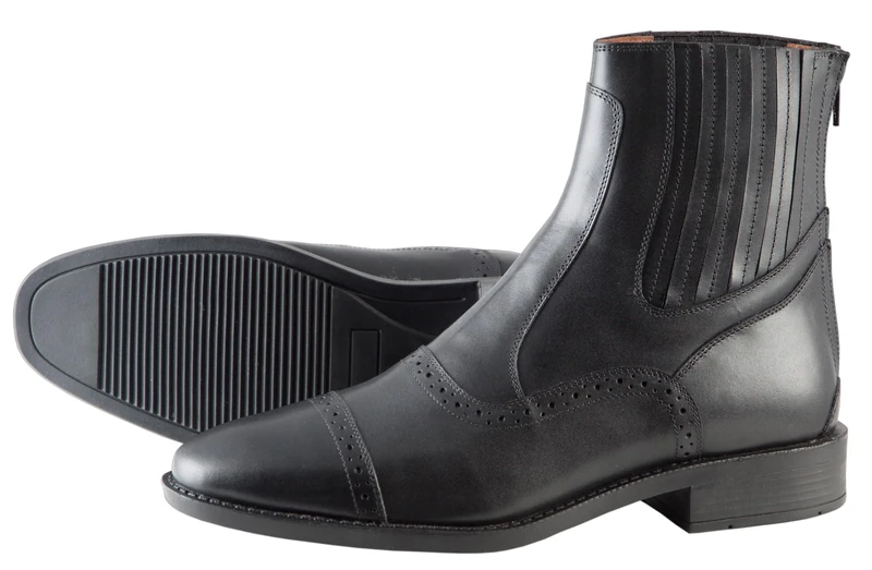 PFIFF Chased leather ankle boots