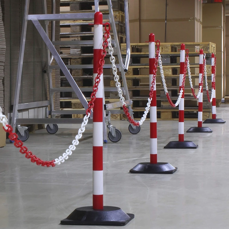 Dancop 0004373 Includes 6 Plastic Poles, with 6 Square Bases and 10 Metres of Signal Chain with Connectors, All in White-Red