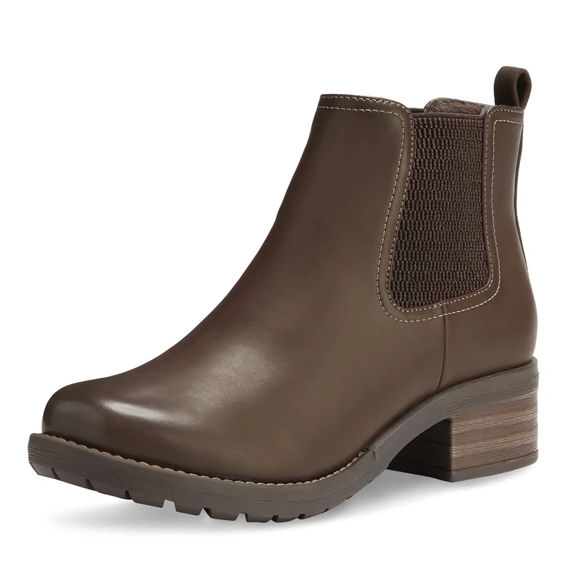 Eastland Shoes Brown Solid US Size: 9 M