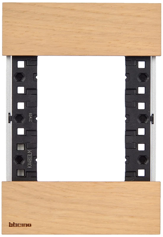 Bticino KA4803LM Living Now Oak Wood 3 Module Board
