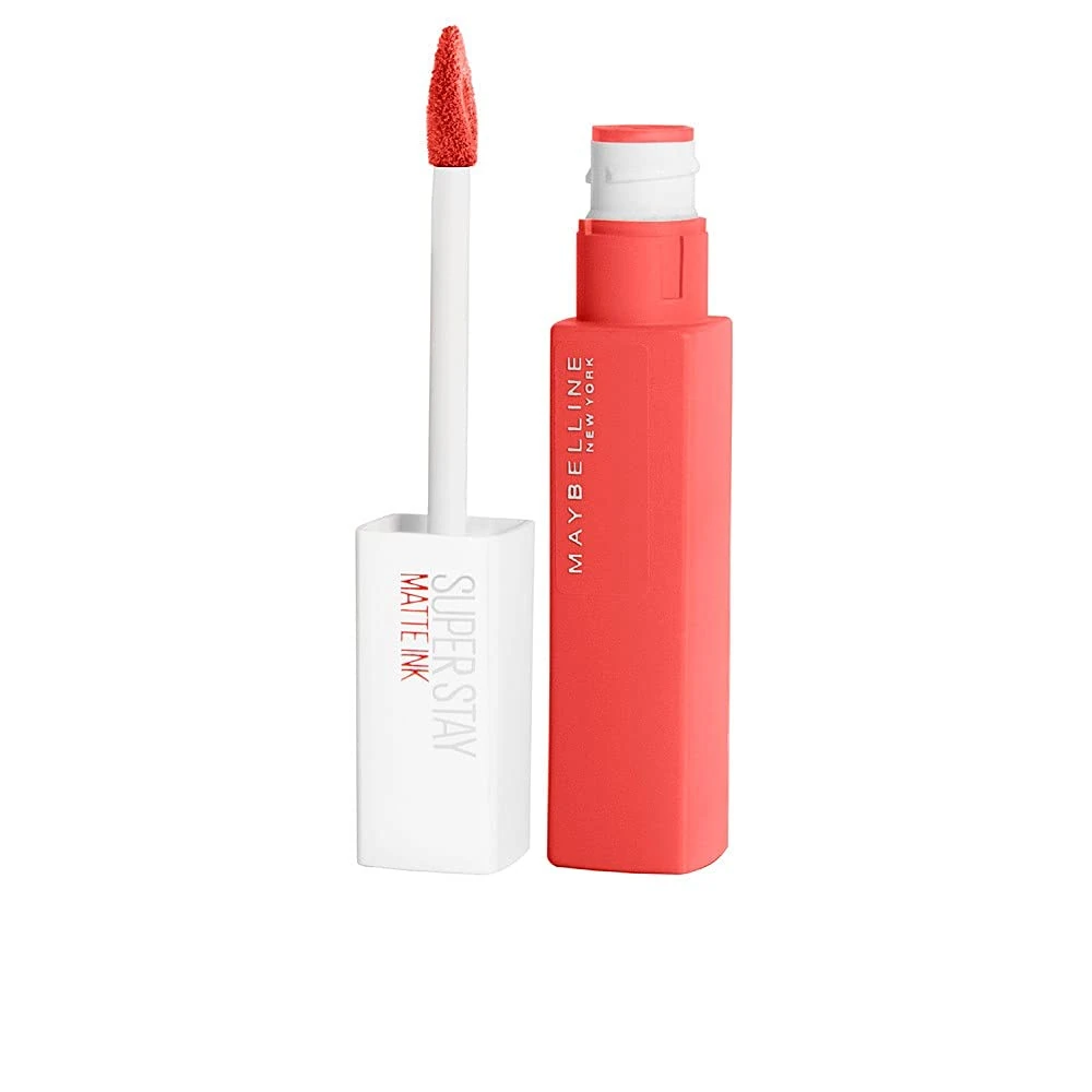 Lipstick with a velvety matte finish, lasts up to 16 hours thanks to its elastic ink technology