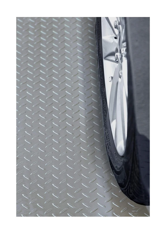 Resilia - Silver Garage Floor Runner/Protector - Embossed Diamond Plate Pattern, 48 inches Wide (4' x 15')