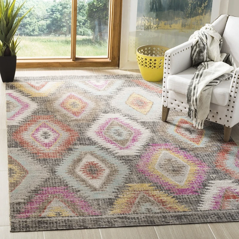 Safavieh Bright & Modern Indoor/Outdoor Woven Rectangle Area Rug, Montage Collection, MTG212, in Grey / Multi, 91 X 152 cm for Garden, Patio or Any Outdoor Space