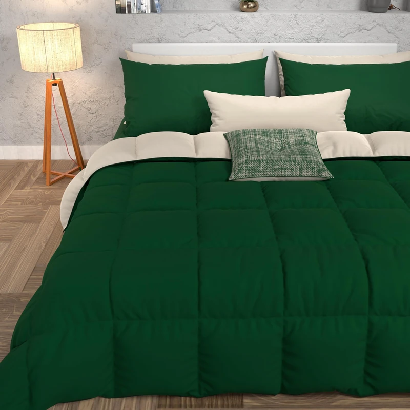 PETTI Artigiani Italiani - Winter Quilt 240x260 cm King Size, Warm Reversible Double Face Quilt Green Dove, Hypoallergenic Microfibre 300g/m², Soft and Cosy, Made in Italy