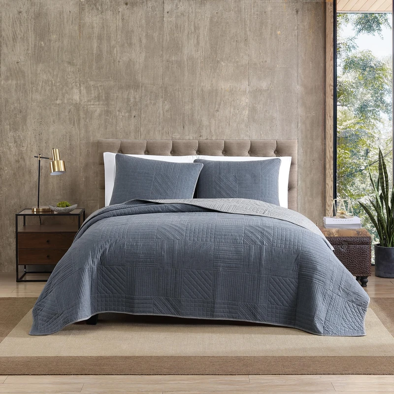 Eddie Bauer | Hidden Lake Collection | 100% Cotton Reversible & Light-Weight Quilt Bedspread with Matching Sham, 2-Piece Bedding Set, Pre-Washed for Extra Comfort, Twin, Blue