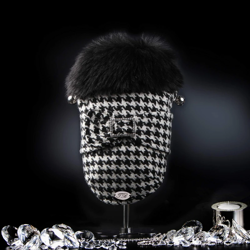 Trilly Tutti Brilli Natasha Houndstooth Pattern Coat with Faux Fur Collar and Rhinestone Brooch, XXS - 1 Product