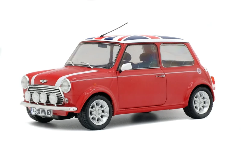 solido 1800604 Miniature Car Collection, Red/Britany Flag