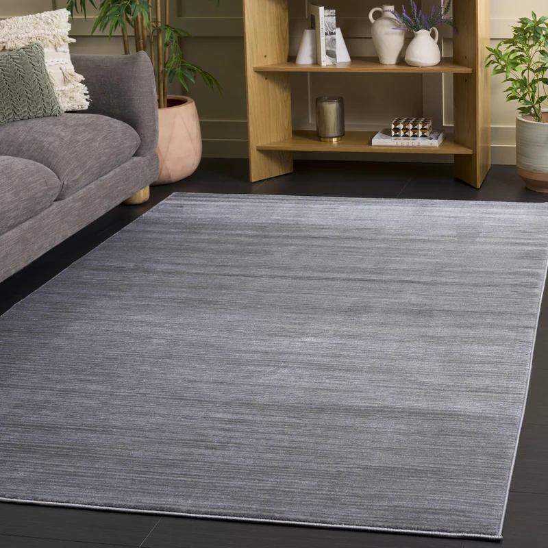 Safavieh Glam Solid Color Indoor Woven Rectangle Area Rug, Vision Collection, VSN606, in Silver, 122 X 183 cm for Living Room, Bedroom or Any Indoor Space
