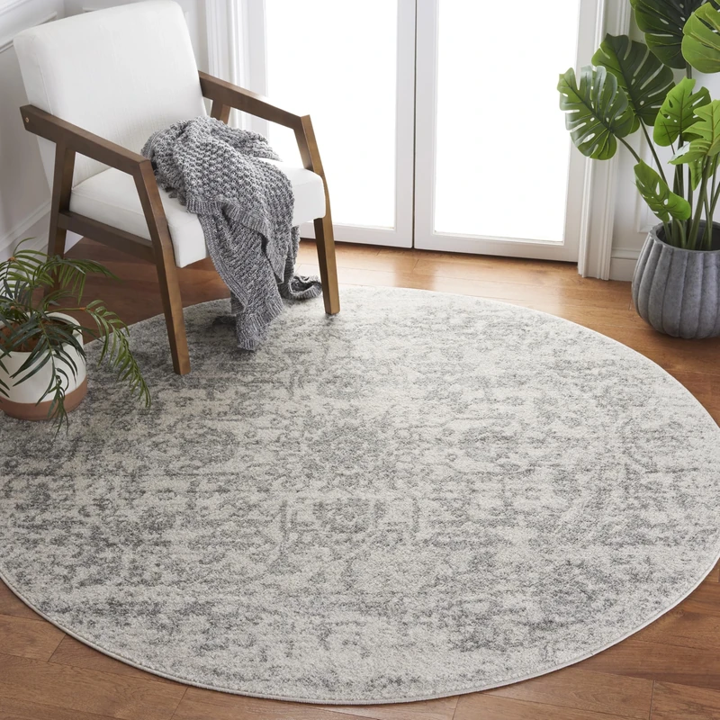 Safavieh Distressed Rug for Living Room, Dining Room, Bedroom, Madison Collection, Short Pile, in Silver and Ivory, 200 x 200 cm