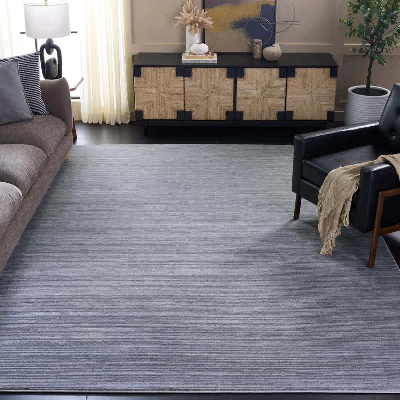 Safavieh Modern Rug for Living Room, Dining Room, Bedroom - Vision Collection, Short Pile, in Silver, 240 x 300 cm