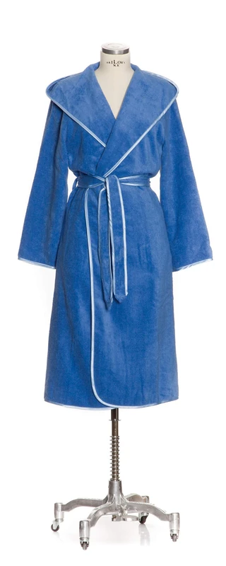 Möve Homewear light weight hooded bathrobe with piping in size 42 made of 100% cotton, cornflower