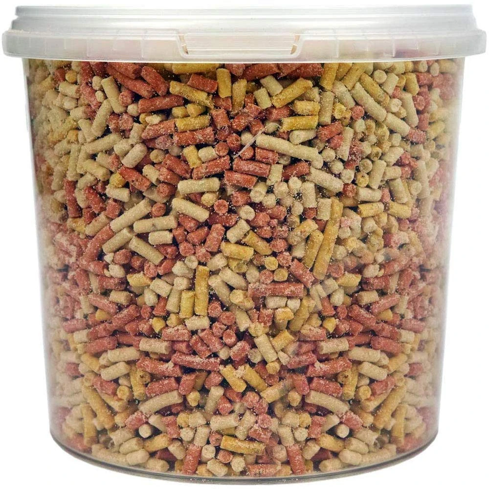 SQUAWK Mixed Suet Pellets | Garden Wild Bird Food Mix | Balanced and Healthy Feed Mixture | Nutritious Insect, Berry & Mealworm Pellet | Contains Essential High Energy Vitamins and Minerals (2.5L Tub)