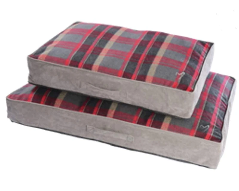 Gor Pets Camden Sleeper Medium (56x81x13cm) Red Check – Washable Dog Bed