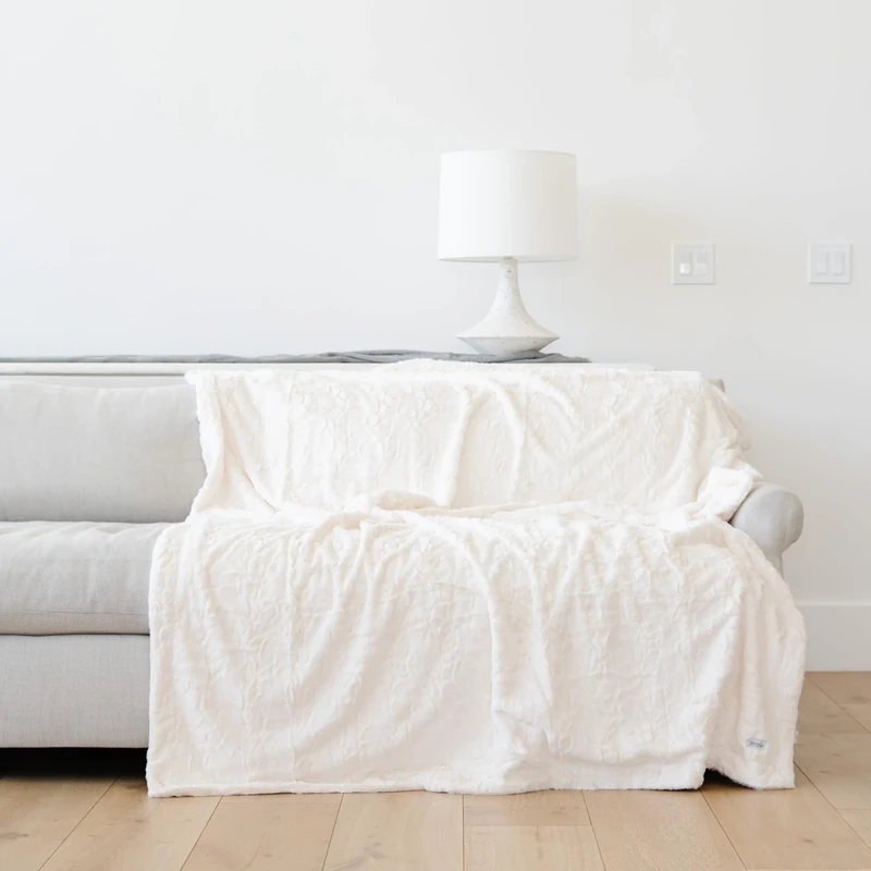 GRACED SOFT LUXURIES Softest Warm Elegant Cozy Faux Fur Home Throw Blanket (Solid Ivory, Extra Large 60" x 80")