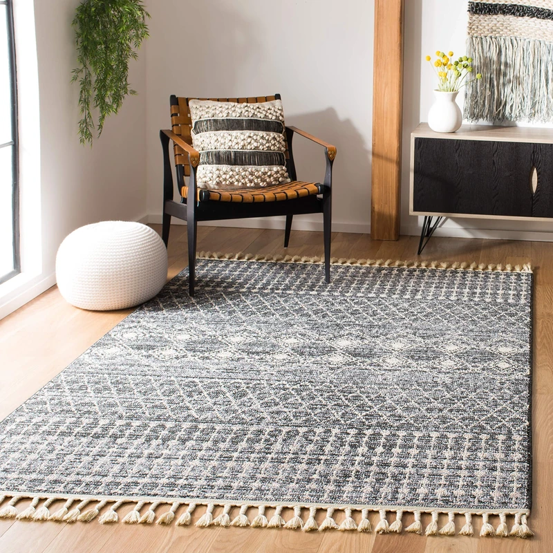 Safavieh Moroccan Indoor Woven Rectangle Area Rug, Marrakesh Collection, MRK752, in Navy/Ivory, 160 X 229 cm for Living Room, Bedroom or Any Indoor Space