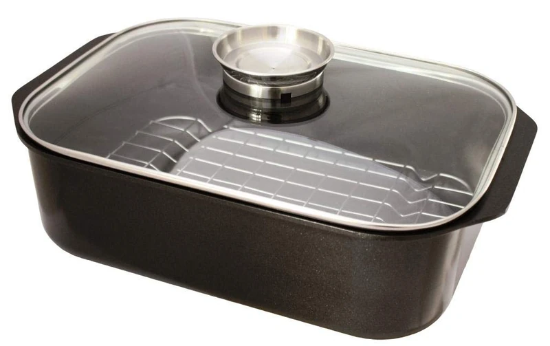 Baumalu - 6 Litre cast Aluminium Roasting Dish with Non-Stick Coating, Glass lid, Suitable for Induction cookers, Ideal for Large Family Dinners and Social Evenings, Black