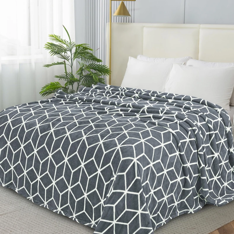 Elegant Comfort ™ Luxury Velvety-Soft Coral Flannel Blanket Micro-Velour Ultra-Softness Fuzzy Plush, King/California King, Grey