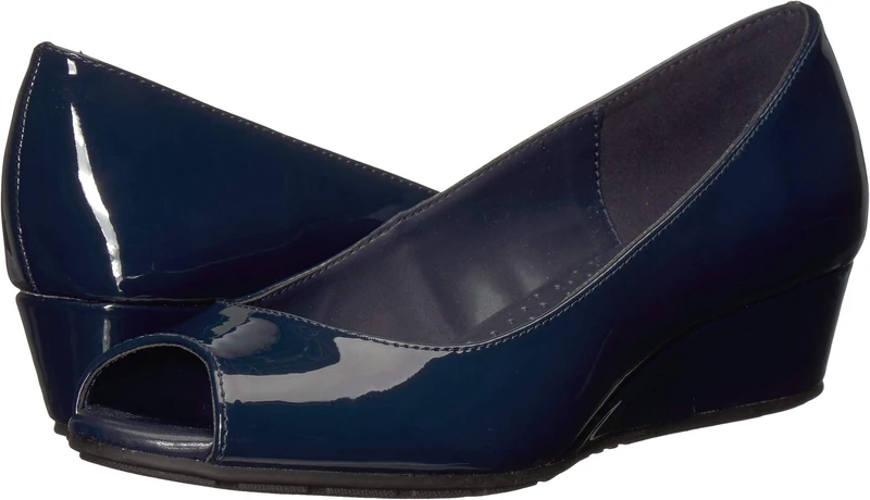 Bandolino Women's Candra Pump, Navypatent, 9.5