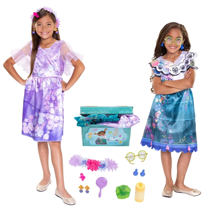 Disney Encanto Madrigal Sisters Dress Up Trunk (Amazon Exclusive)