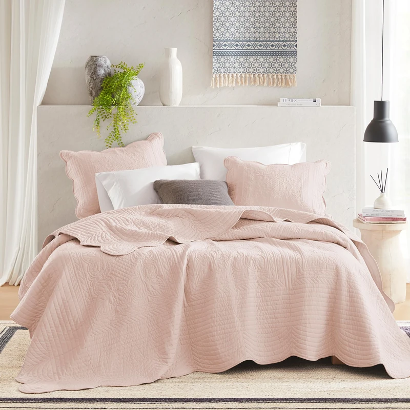 Madison Park Lightweight Coverlet Bedspread Bedding, Shams, Microfiber, Medallion Blush, Full/Queen(94"x96")