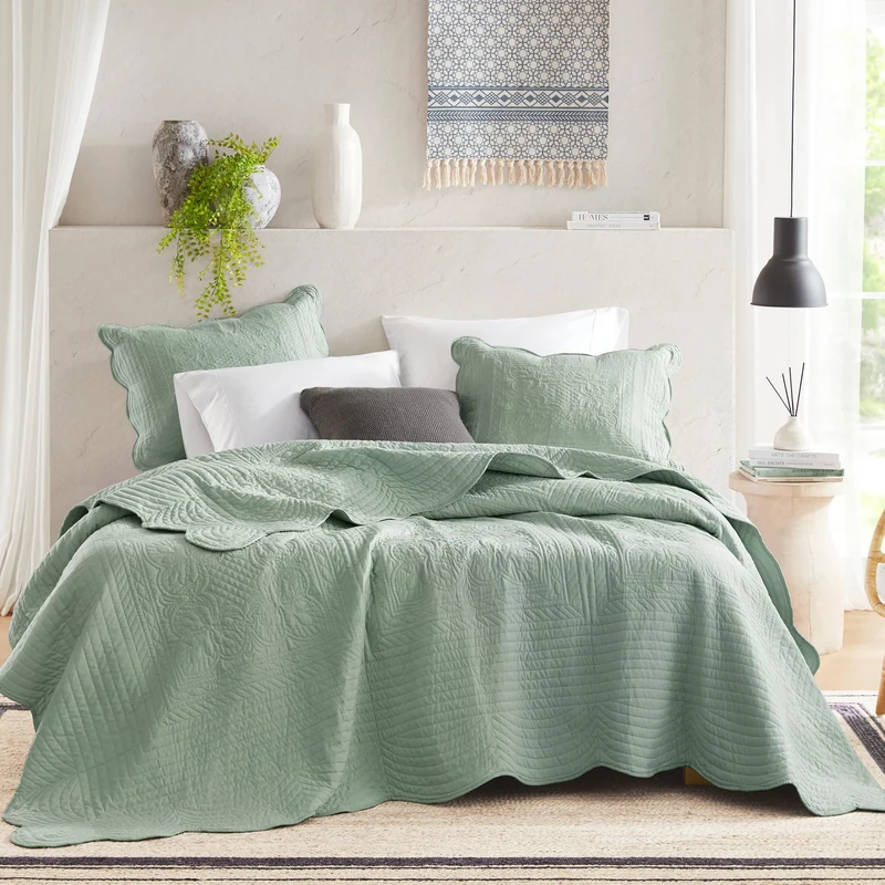 Madison Park Lightweight Coverlet Bedspread Bedding, Shams, Microfiber, Medallion Seafoam, King/Cal King(108"x96")