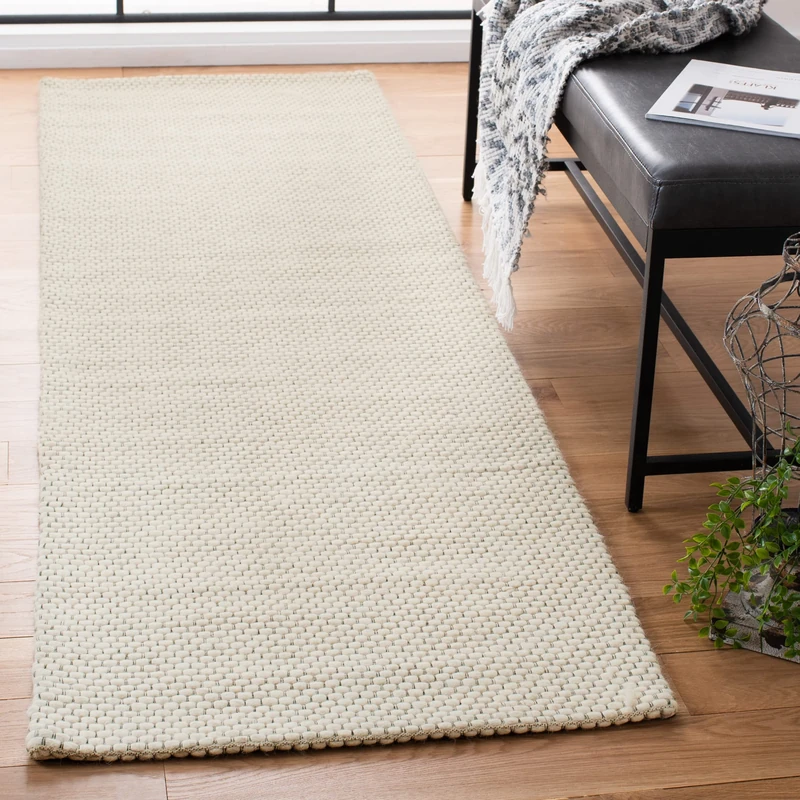 Safavieh Geometric Rug for Living Room, Dining Room, Bedroom - Natura Collection, Short Pile, in Ivory, 76 X 183 cm