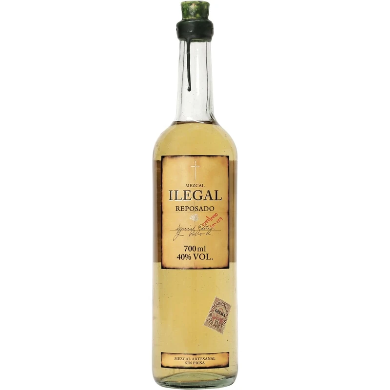 Ilegal Reposado Mezcal, Double-Distilled Spirit Made With 100% Espadin Agave and Aged in Ex-Bourbon Barrels, 40% ABV, 70cl / 700ml