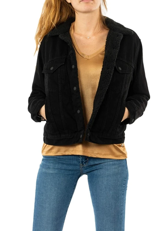 Levi's Women's Ex-Boyfriend Sherpa Trucker Jacket, Yes Black, L