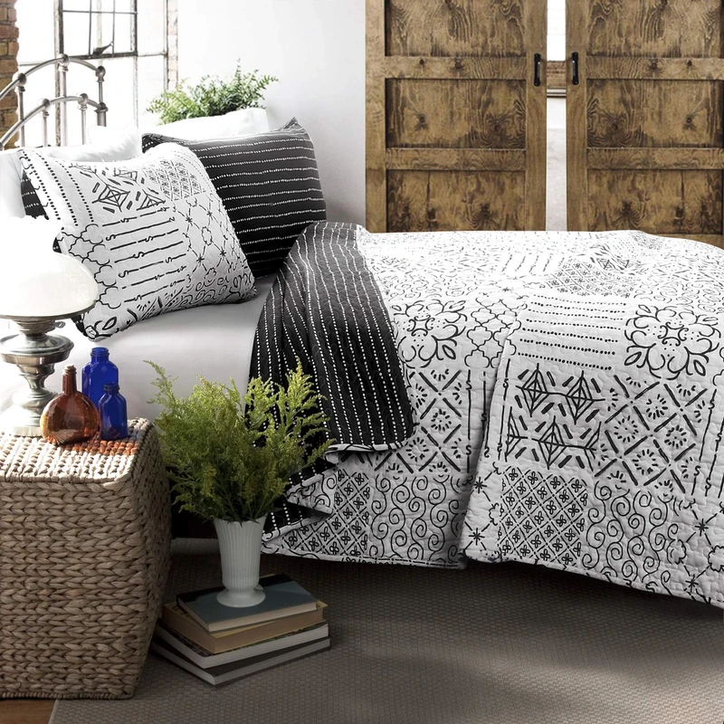 Lush Decor Monique 3 Piece Reversible Print Pattern Charcoal Quilt Set King