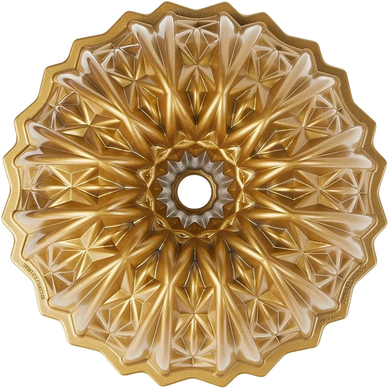 Nordic Ware 92877 Cut Crystal 10-Cup Bundt Pan Gold