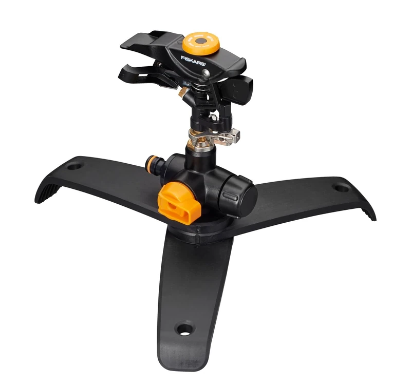 Fiskars Pulsating Sprinkler XL, On/Off valve, With spray pattern control and rotation control, Universal size, Ø 26 m range, 600 g, Black/Orange, 1027050